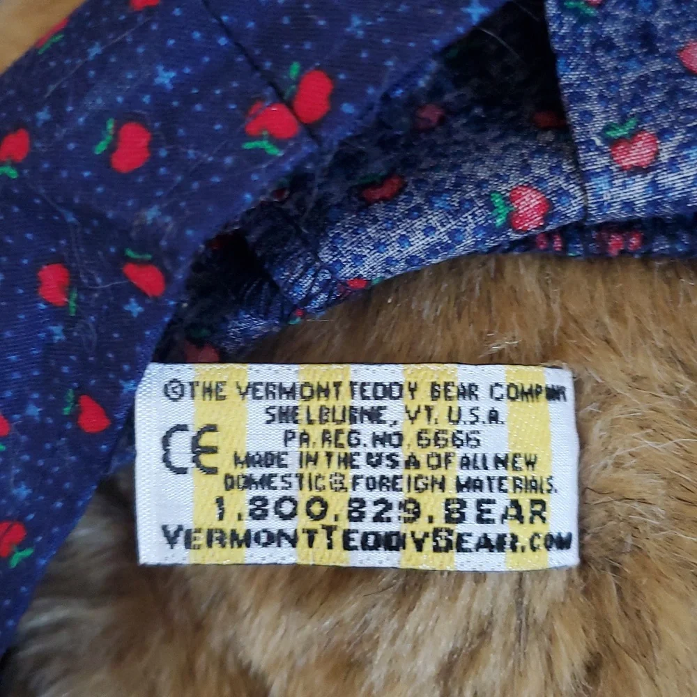 Vermont Teddy Bear Co. 16
